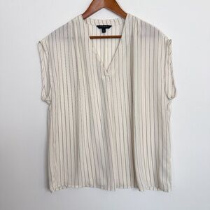 Banana Republic Ivory blouse classic v neck short sleeve pin striped size large